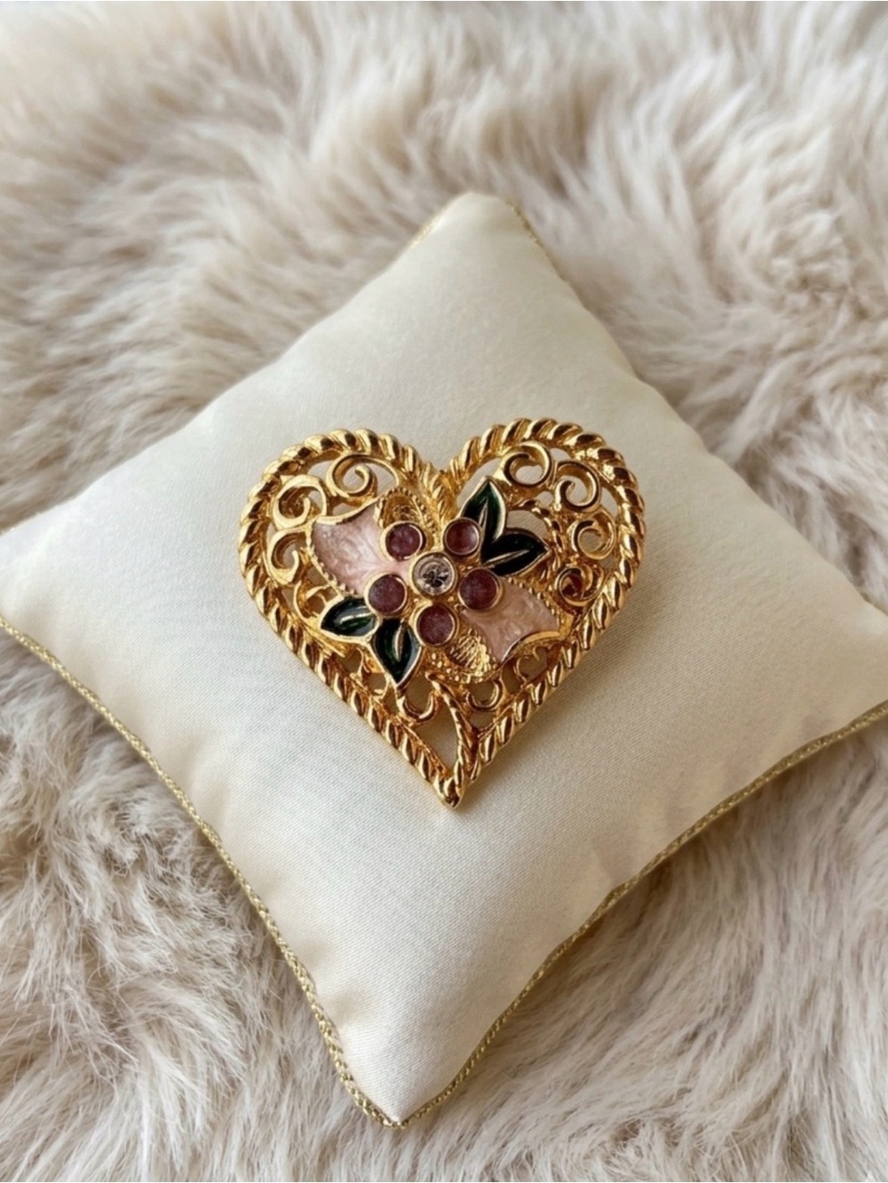 Vintage Gold Tone Heart Brooch “I Love You” Floral Enamel Rhinestone Pin Gift